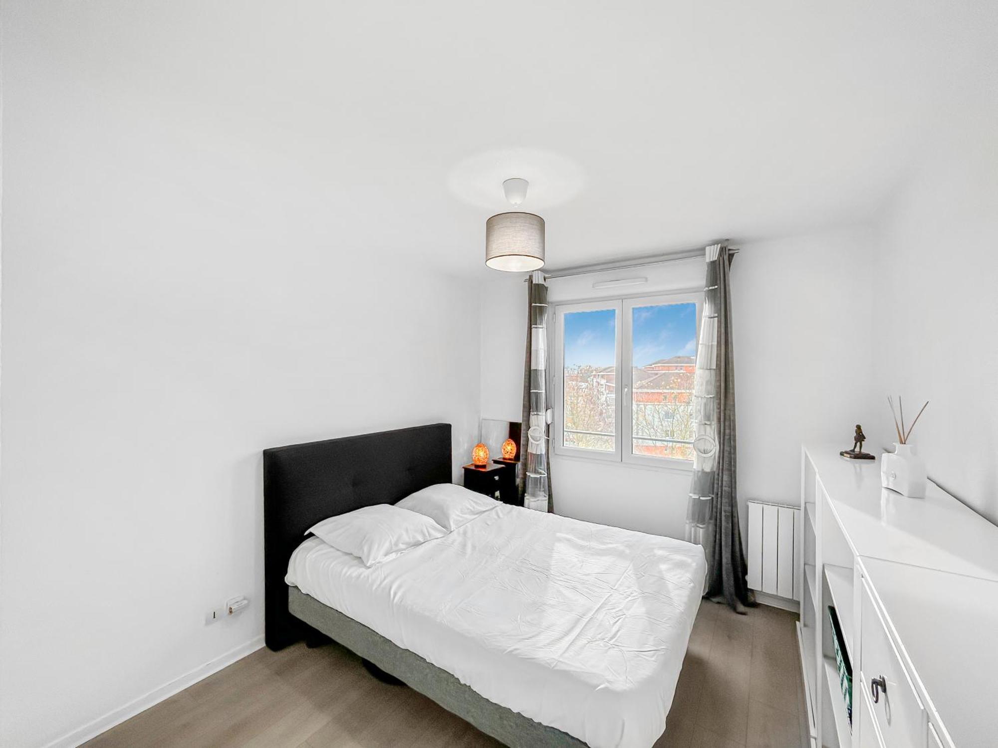 Apartament Escale Affaires Dugny-Bourget Zewnętrze zdjęcie