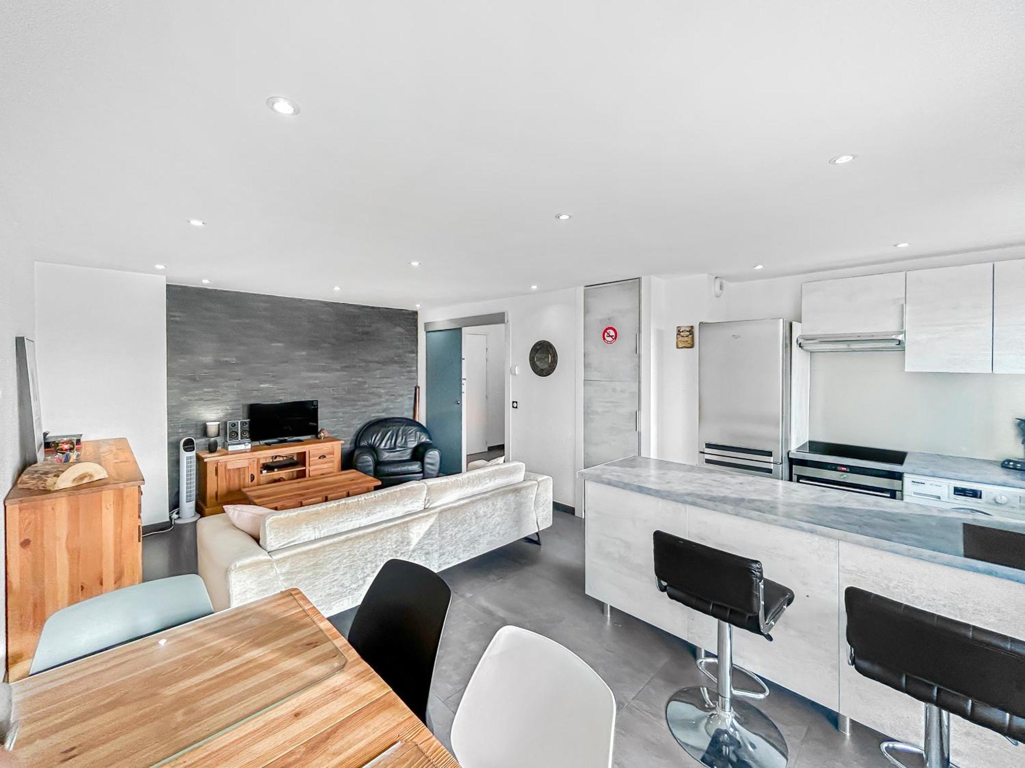 Apartament Escale Affaires Dugny-Bourget Zewnętrze zdjęcie